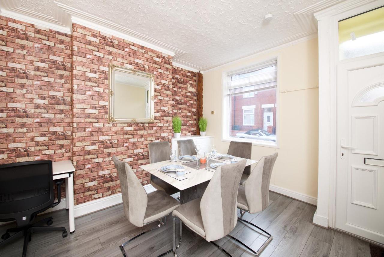 Crystal House 10Min To Manchester City Centre Ideal For Work And Leisure Экстерьер фото